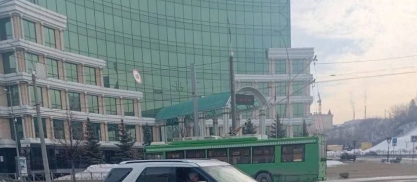 В «Метроэлектротрансе» опровергли слухи о гибели пешехода после ЧП с троллейбусом в Казани В Казани на перекрестке улиц Пушкина и Профсоюз...