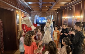 В Казани дети из многодетных семей побывали на...